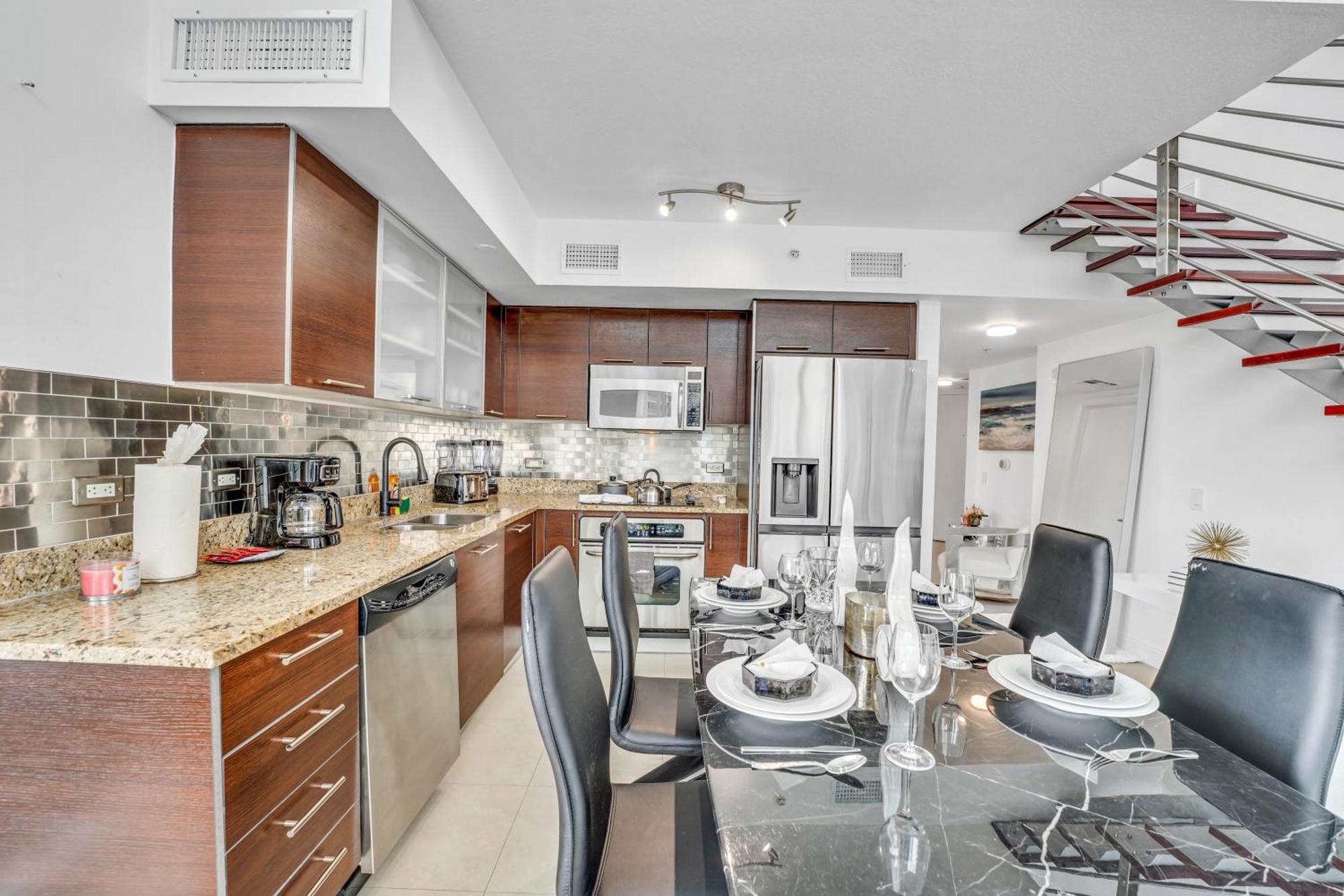 Вилла Modern 2 Story Loft 2Br With Breathtaking Views Майами Экстерьер фото